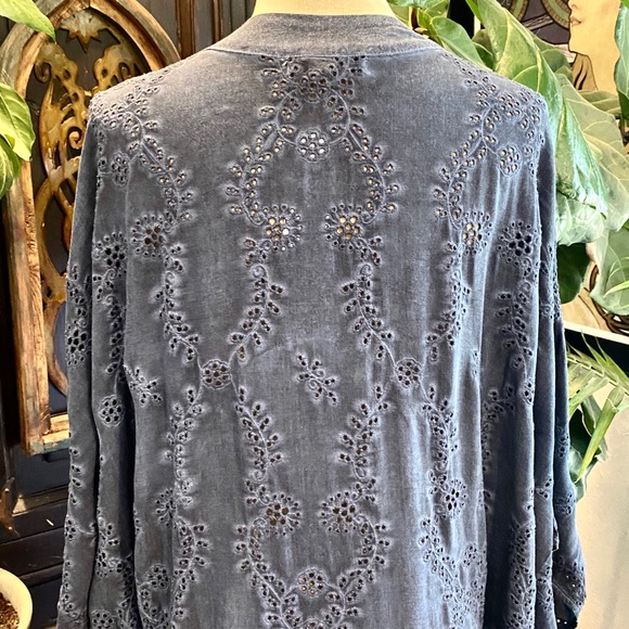 Young Fabulous & Broke Keiko Black Sand Kimono - Picture 8 of 11